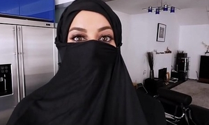 Well-endowed Arabic Teen Violates Her Religion POV